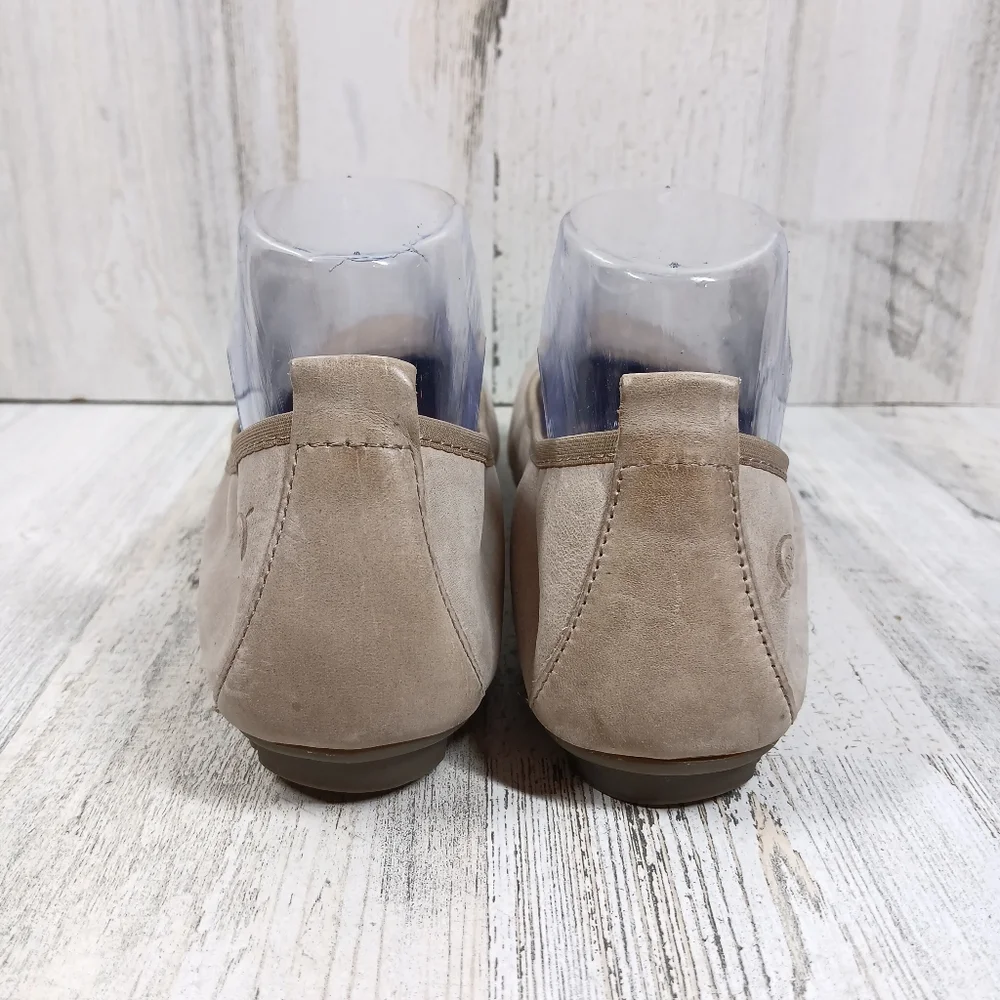 Born Taupe‎ Leather Slip-On Ballet Flats with Plaid Insole and Rubber Sole #1501